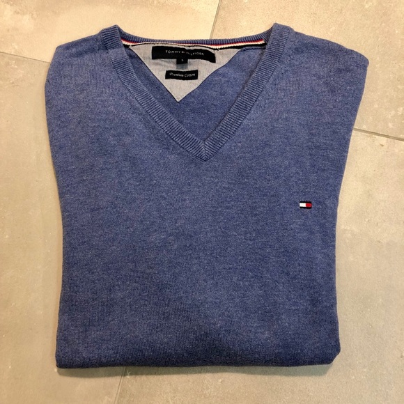 Tommy Hilfiger Other - Premium Tommy Hilfiger V-Neck Sweater